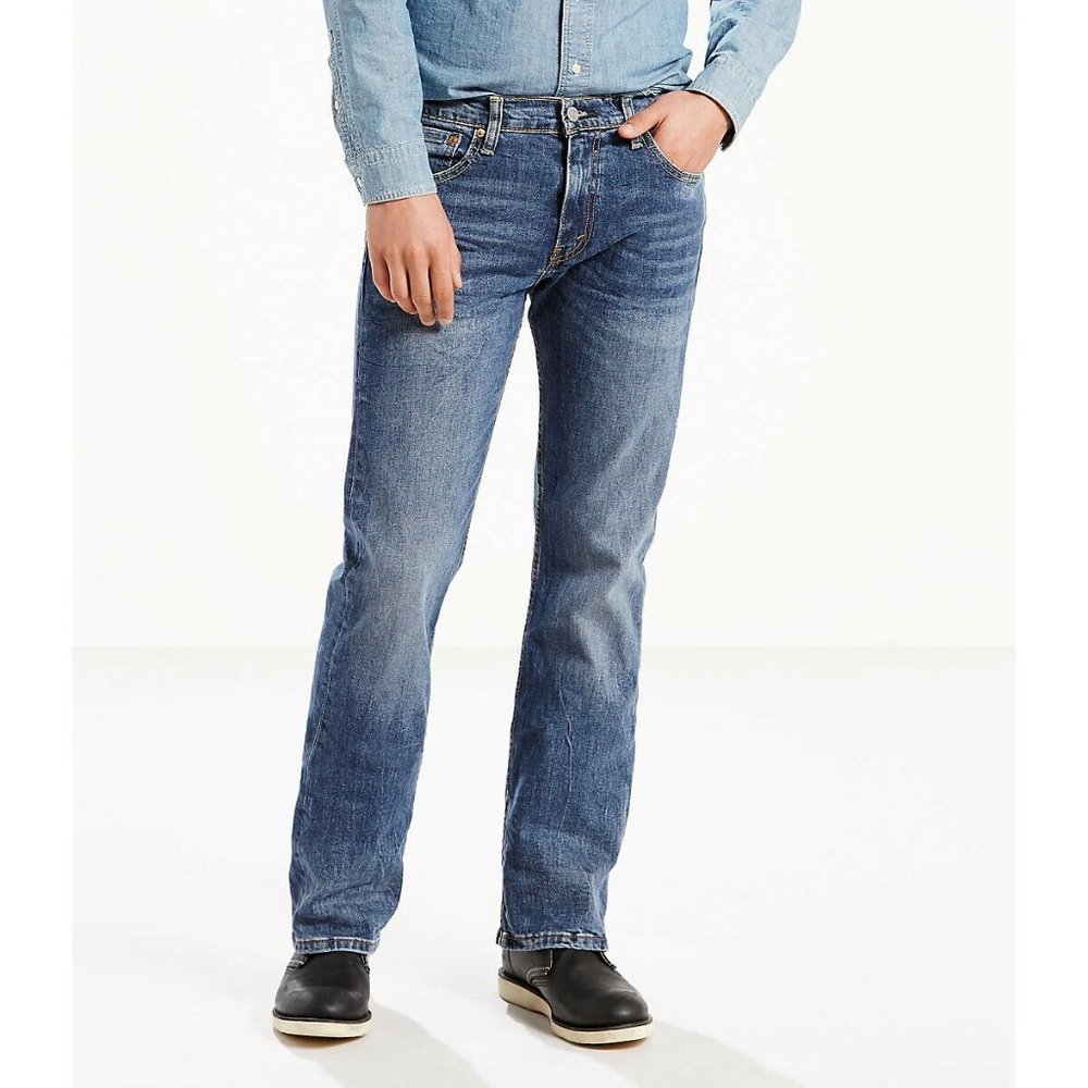 527™ Levi's® Men's Slim Bootcut Fit Jeans (Black Stone)